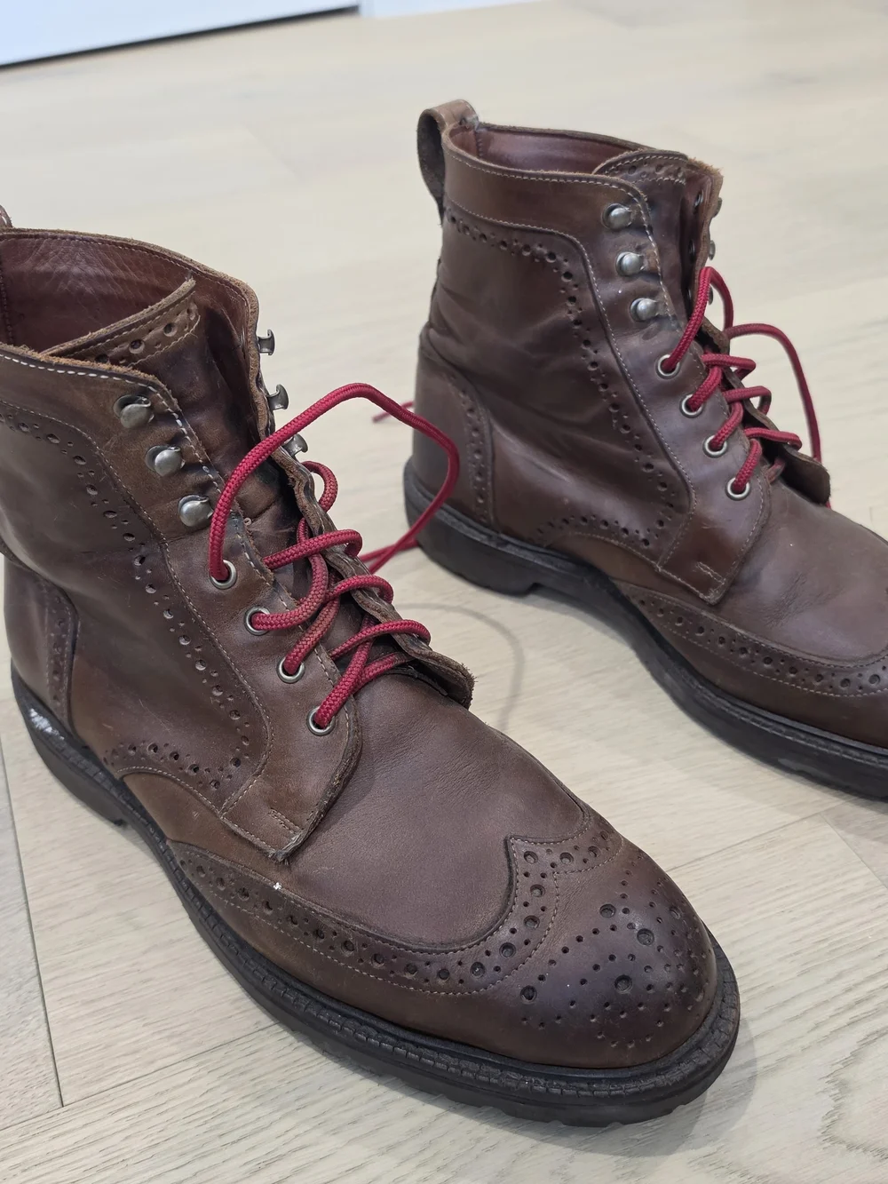 Allen Edmonds Brown Leather Wingtip Combat Boots Vibram Sole Men's 10.5 D